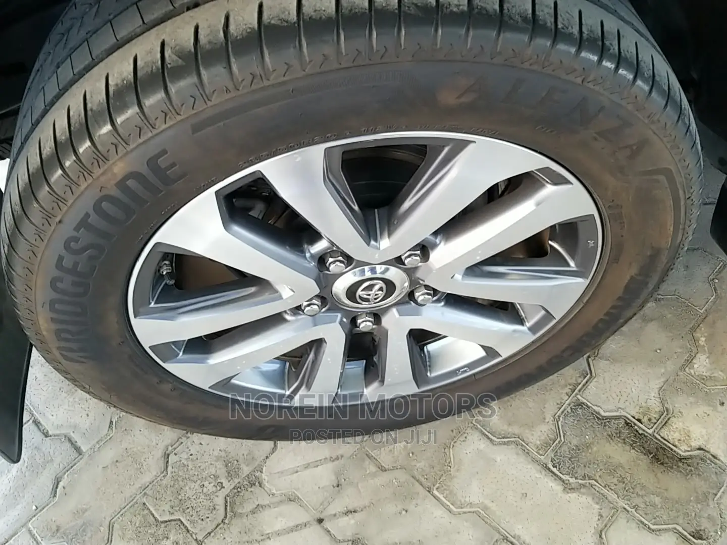 Toyota Land Cruiser Prado 2016