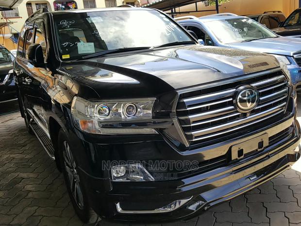 Toyota Land Cruiser Prado 2016