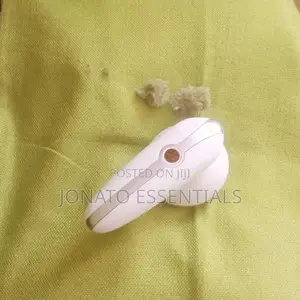 Clothes Hair Ball Clipping Machine and Lint Remover