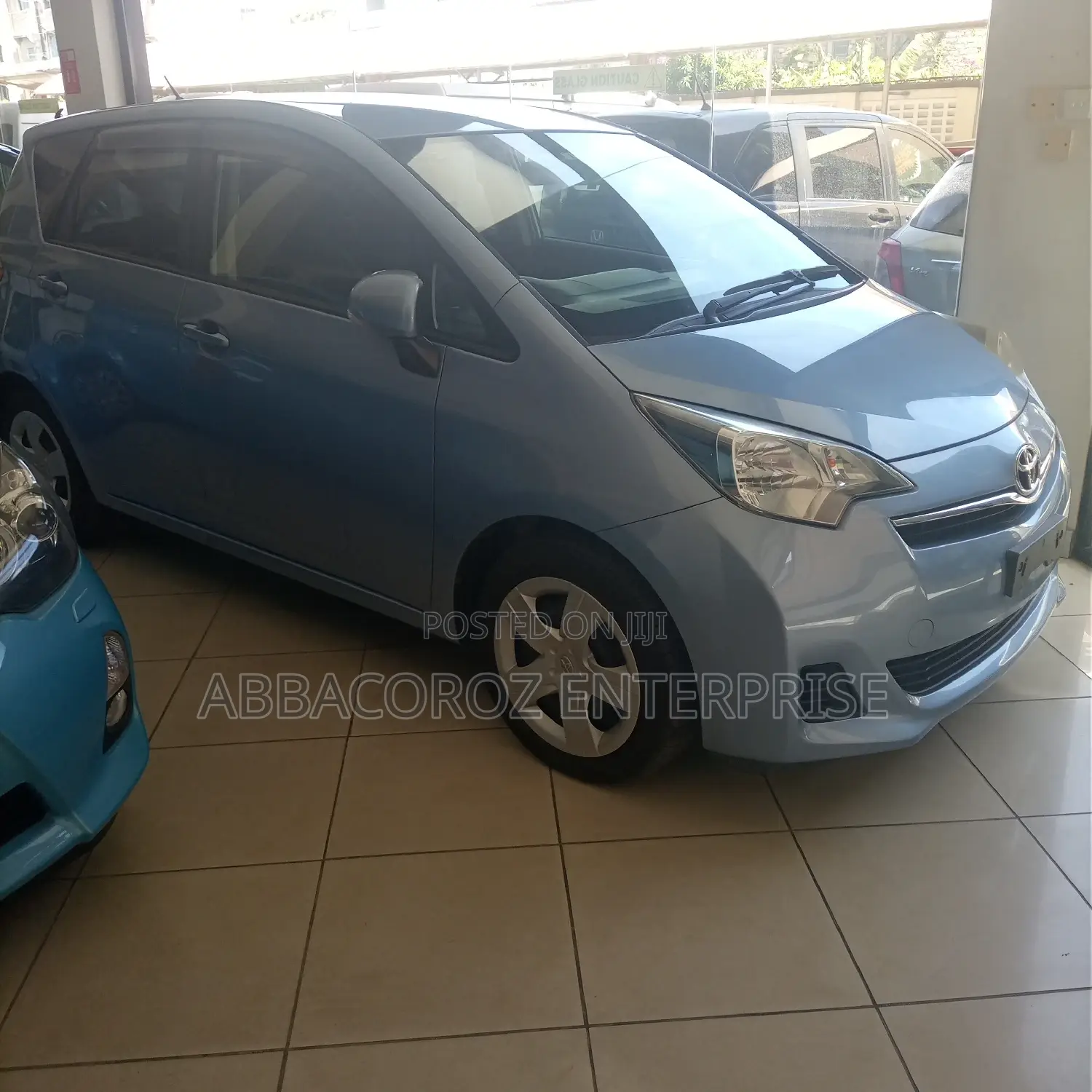 Toyota Ractis 2014 Blue