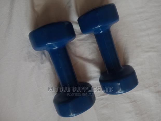 A Pair of Rubber Coated Dumbbell 10LB (4.54kg)