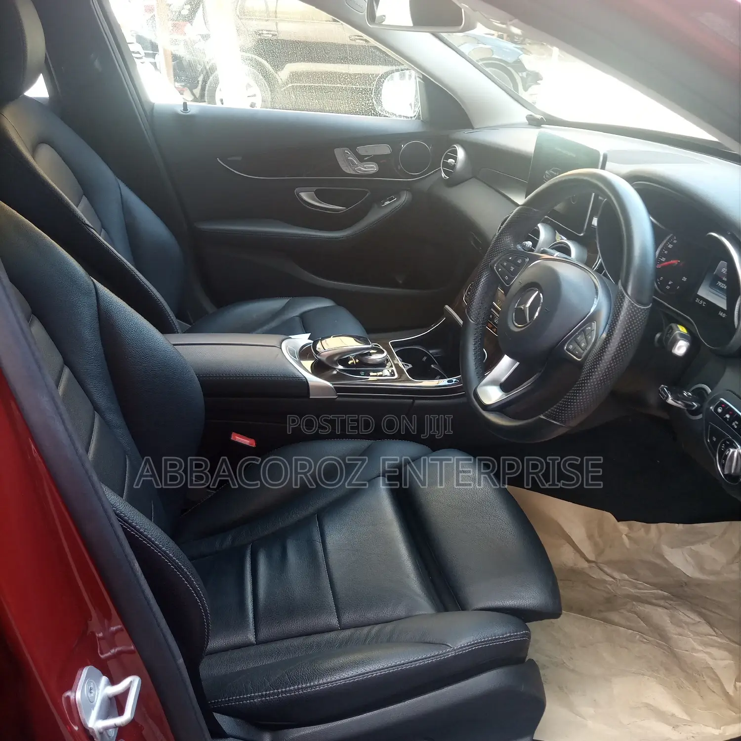 Mercedes-Benz C200 2015 Red