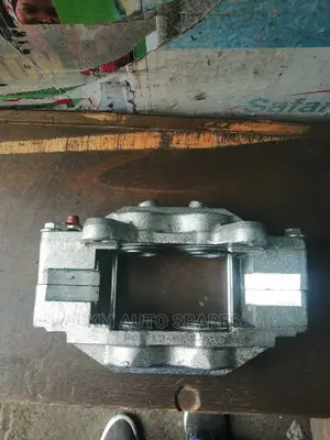 Toyota Hilux Vigo (South Africa) Front Brake Calliper (4wd).