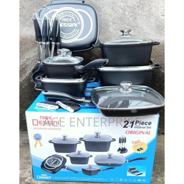 21 Pieces Dessani Imperial Set Cookware. - main view