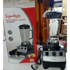 SG-BL07PP Signature Professional Blender. - main view