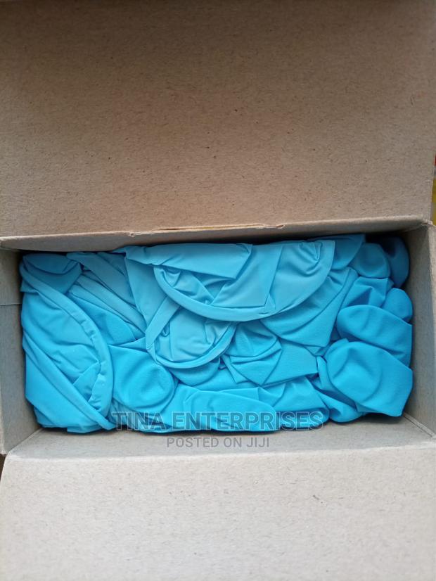 Nitrile Gloves - main view