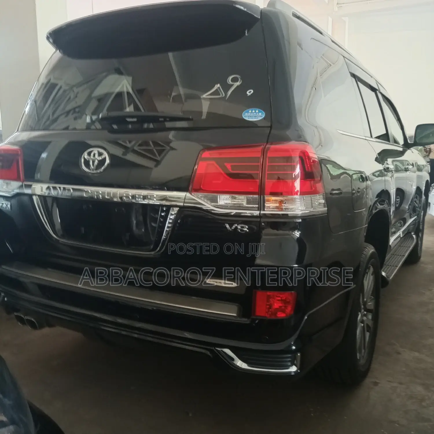 Toyota Land Cruiser 2017 4.6 V8 ZX Black
