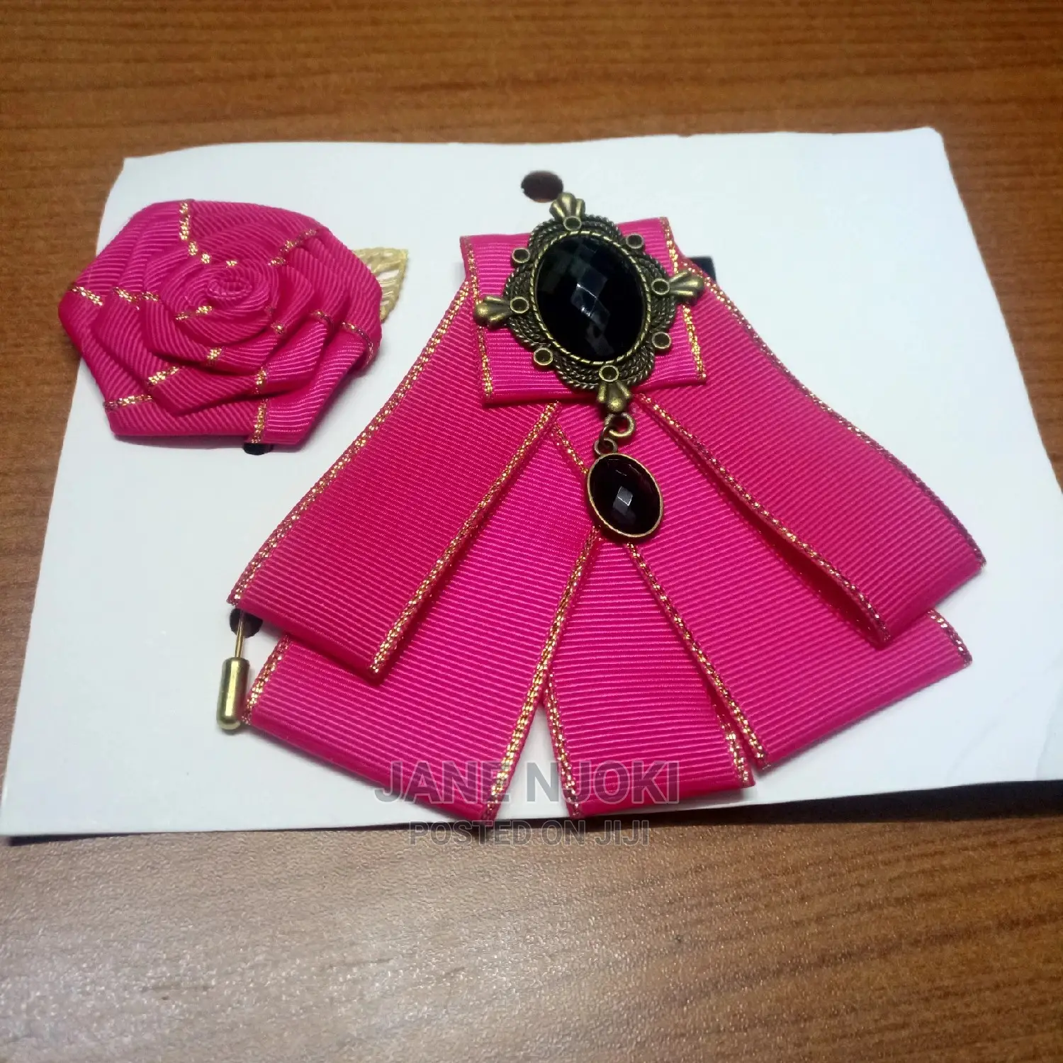 French Bowtie