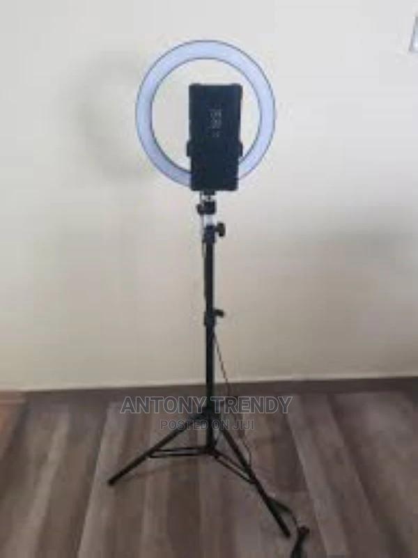 10 Inch Ring Light With Tripod Stand and Phone Holder - thumbnail 10