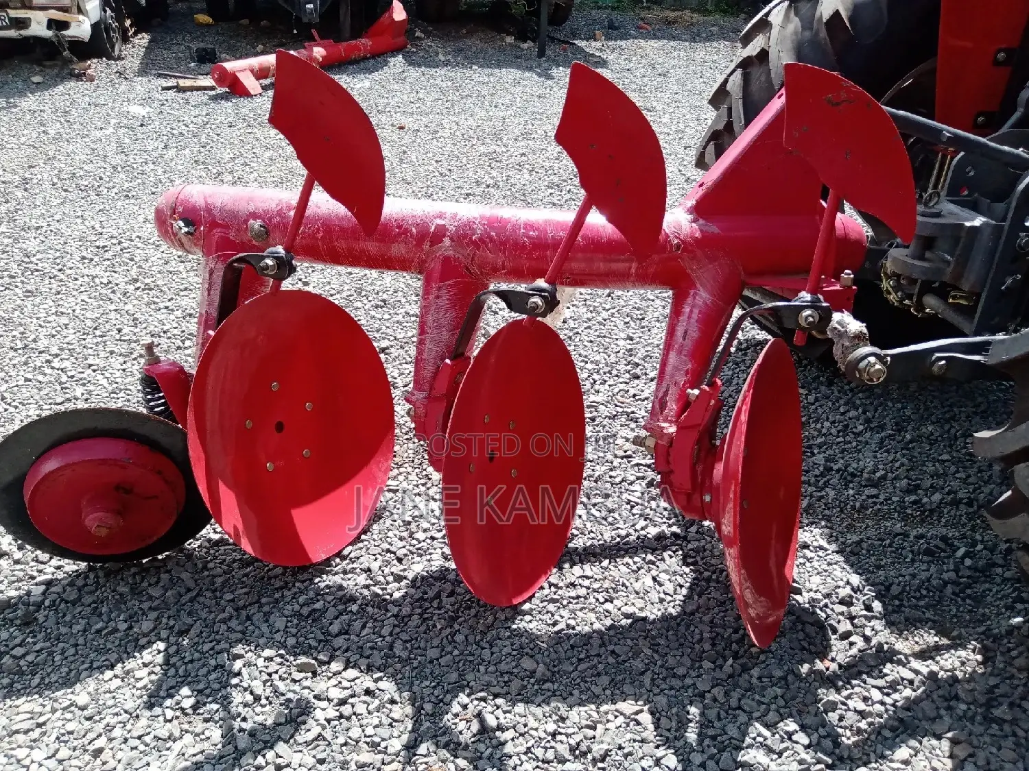 Massey Ferguson 385 2wd,2021model on Offer!!