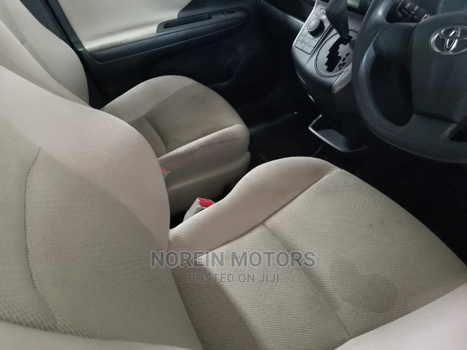 Toyota Wish 2015 Green