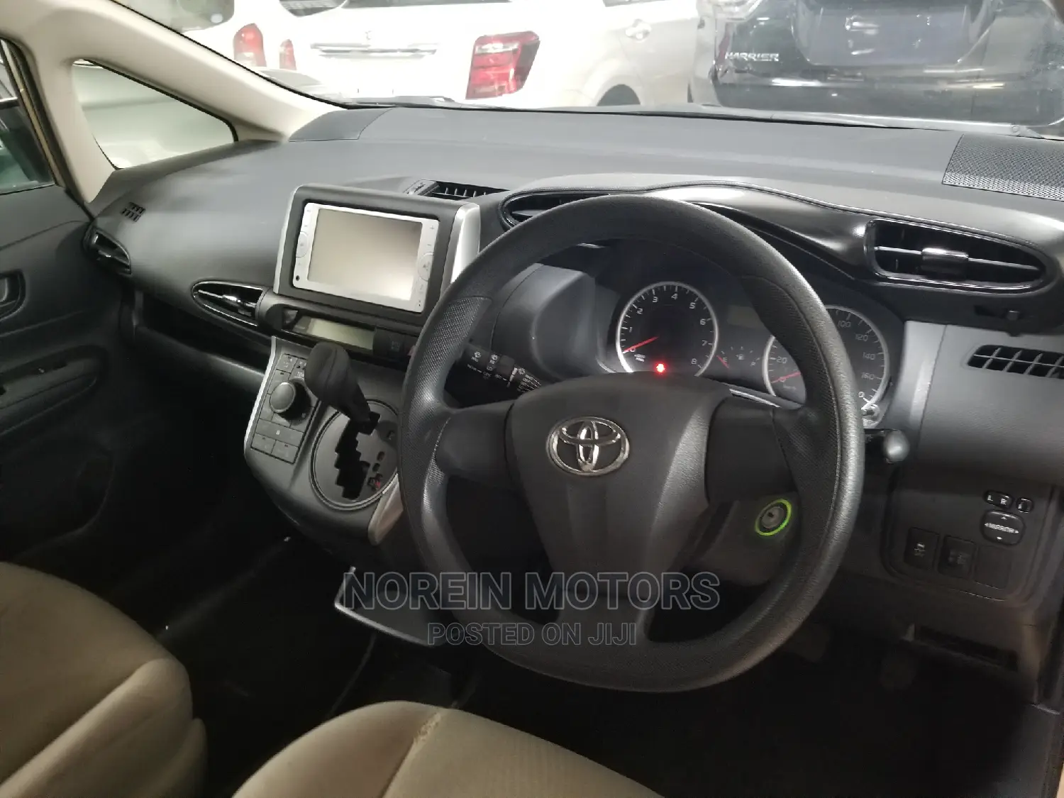 Toyota Wish 2015 Green