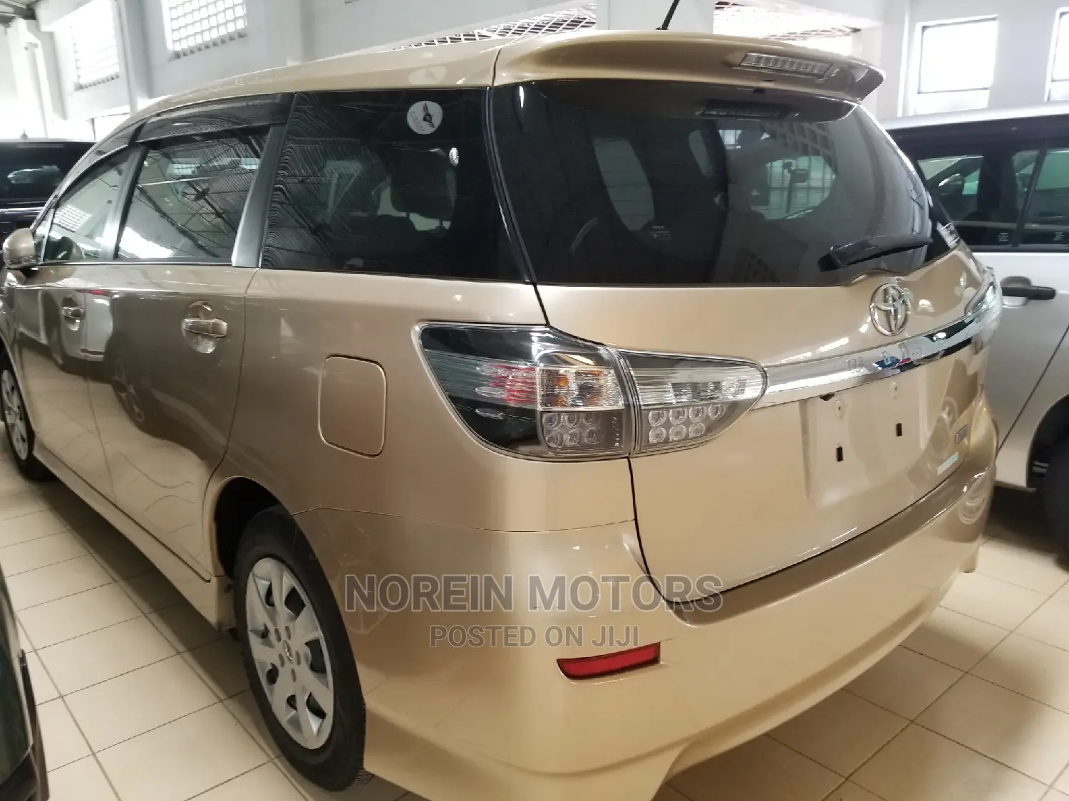 Toyota Wish 2015 Green