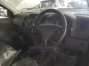 Toyota Hilux 2014
