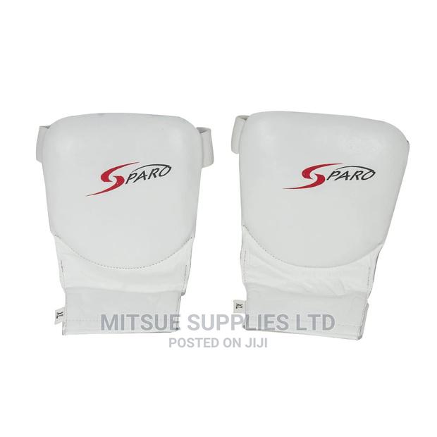 A Pair of Karate Mittens Without Thumb - thumbnail 3