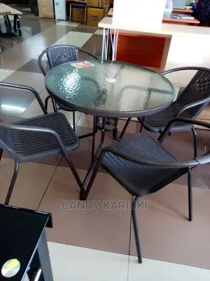 Ideal 4 Seater Outdoor Set