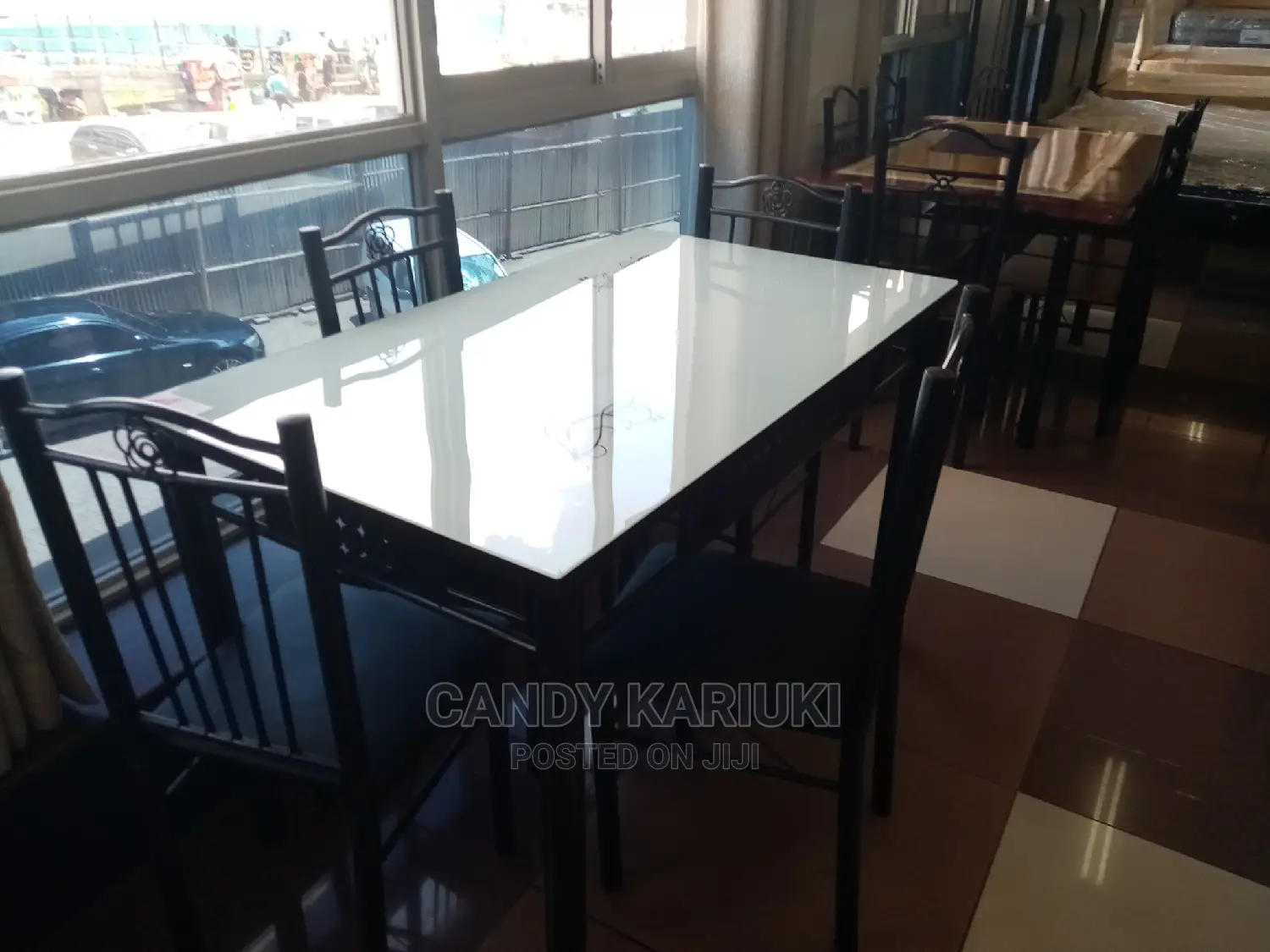 4 Seater Dining Table