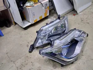 Fielder/Axio 161 Headlights