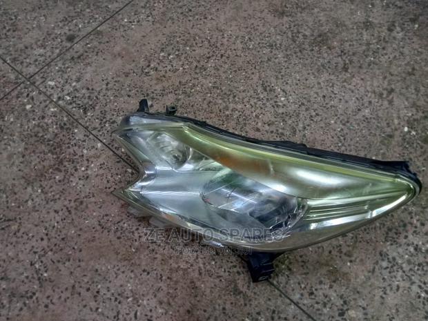 Nissan Note Headlight