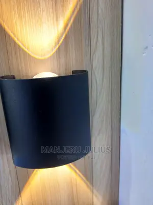 Wall Lights