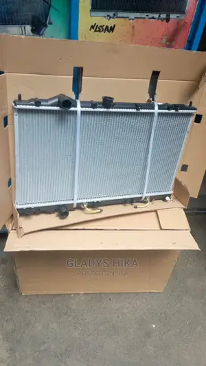 Brand New Radiator for Mitsubishi Lancer Ck2 on Sale