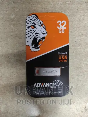 32 GB Original Advance Flash