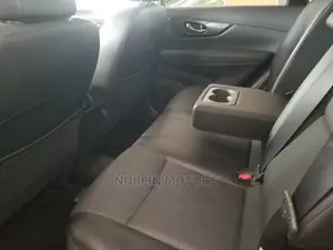 Nissan X-Trail 2015 Red