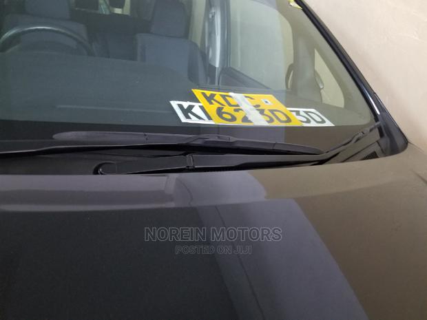 Toyota Voxy 2015 Black - thumbnail 6
