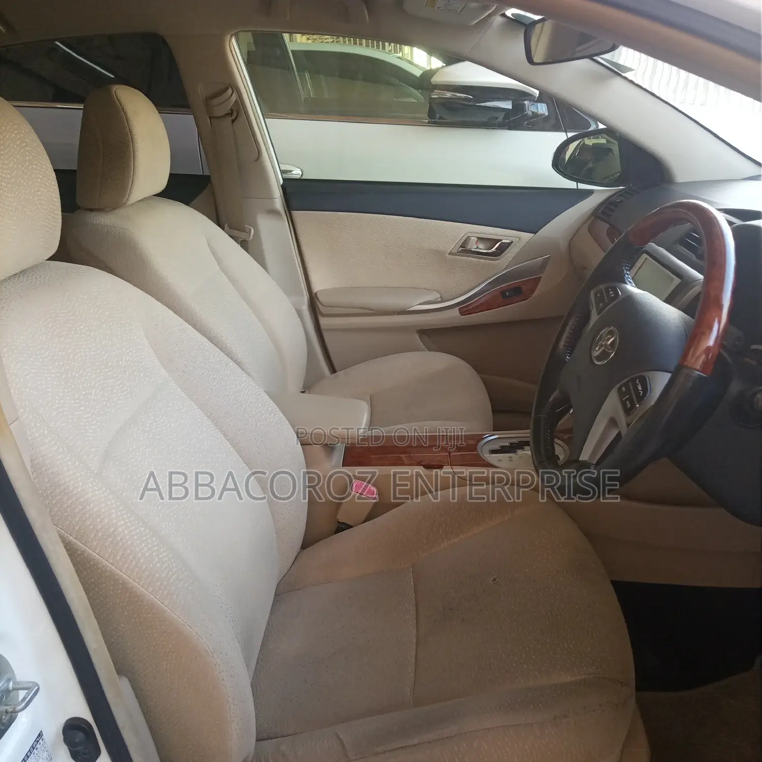 Toyota Premio 2014 White
