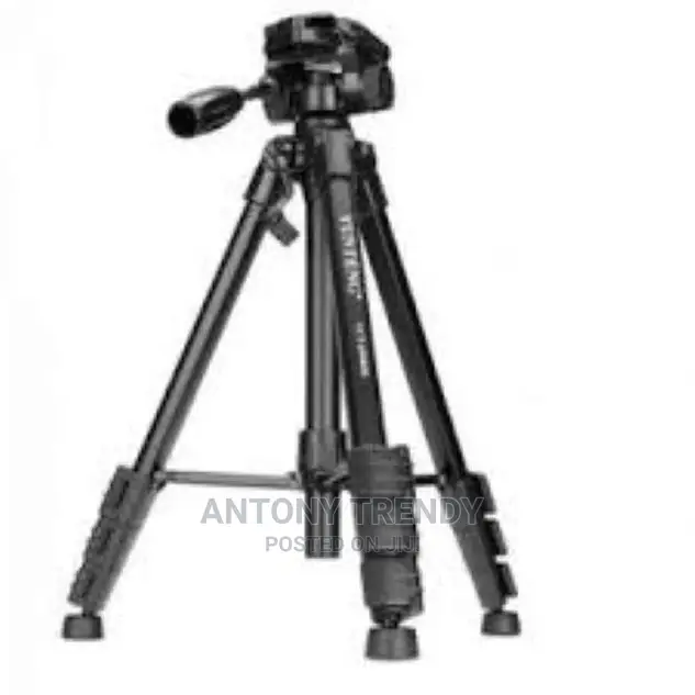 Yunteng VCT-5208 Tripod Stand With Remote-Black