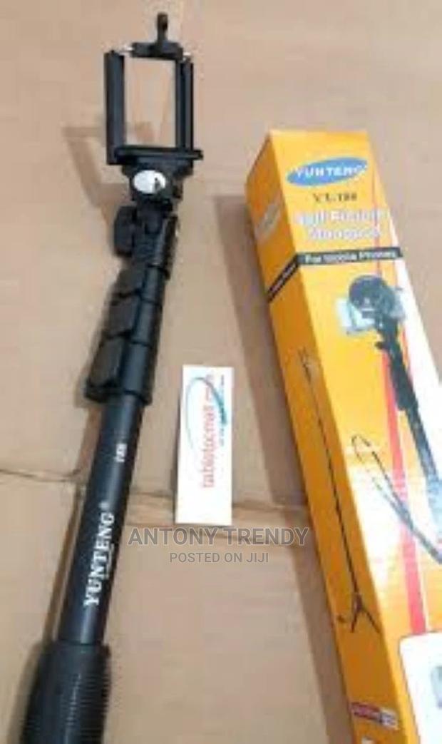 Yunteng YT-1288 Professional Extendable Pole Selfie Stick M - main view