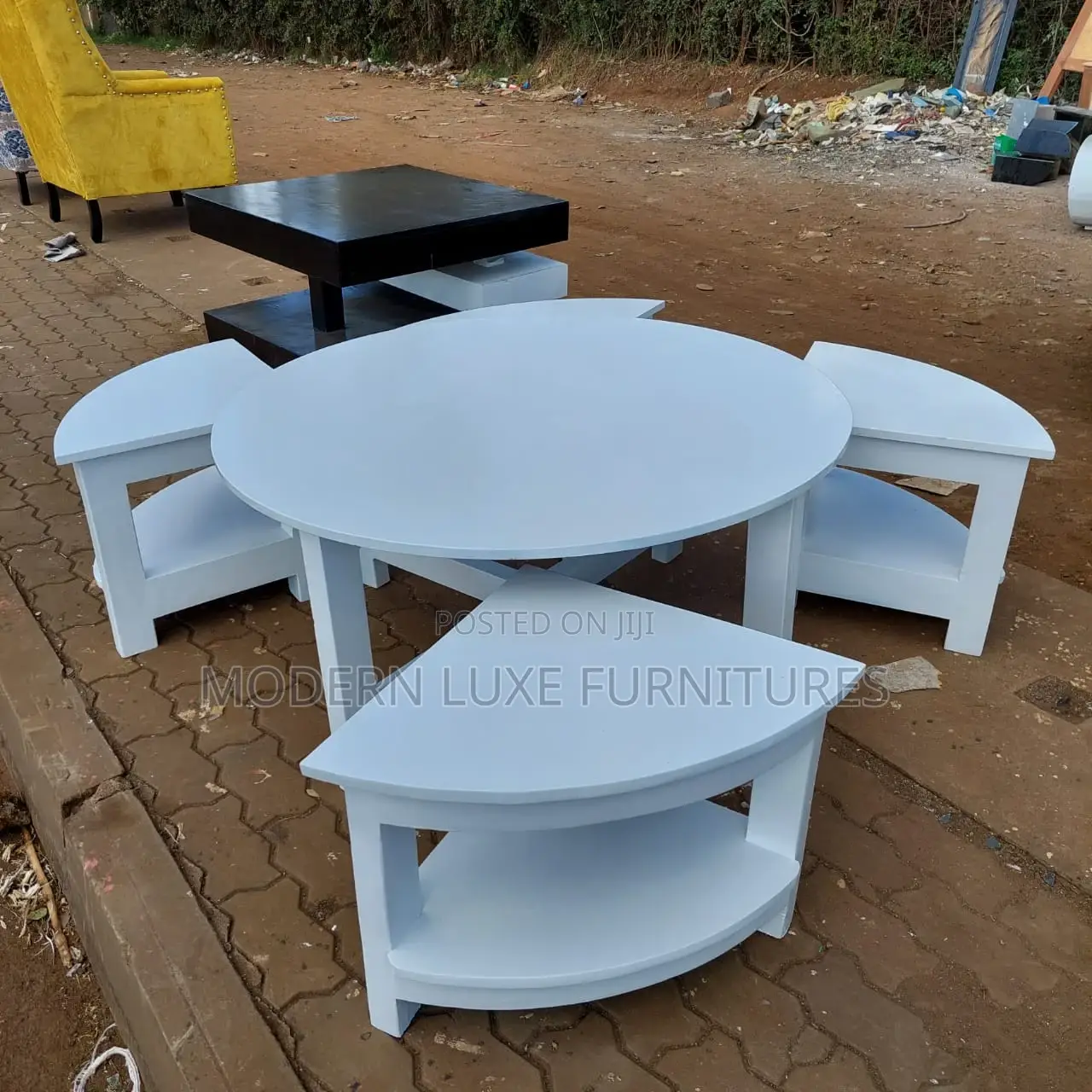 Quality Table With Stools