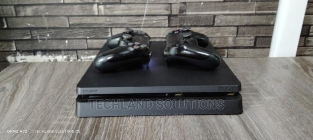 Slim Ps4, With 2 Pads, All Cables - main view