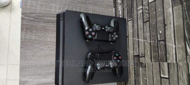 Slim Ps4, With 2 Pads, All Cables - thumbnail 2