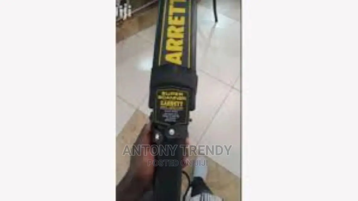 Garrett Metal/Weapon Detector, Hand-Held Super Scanner