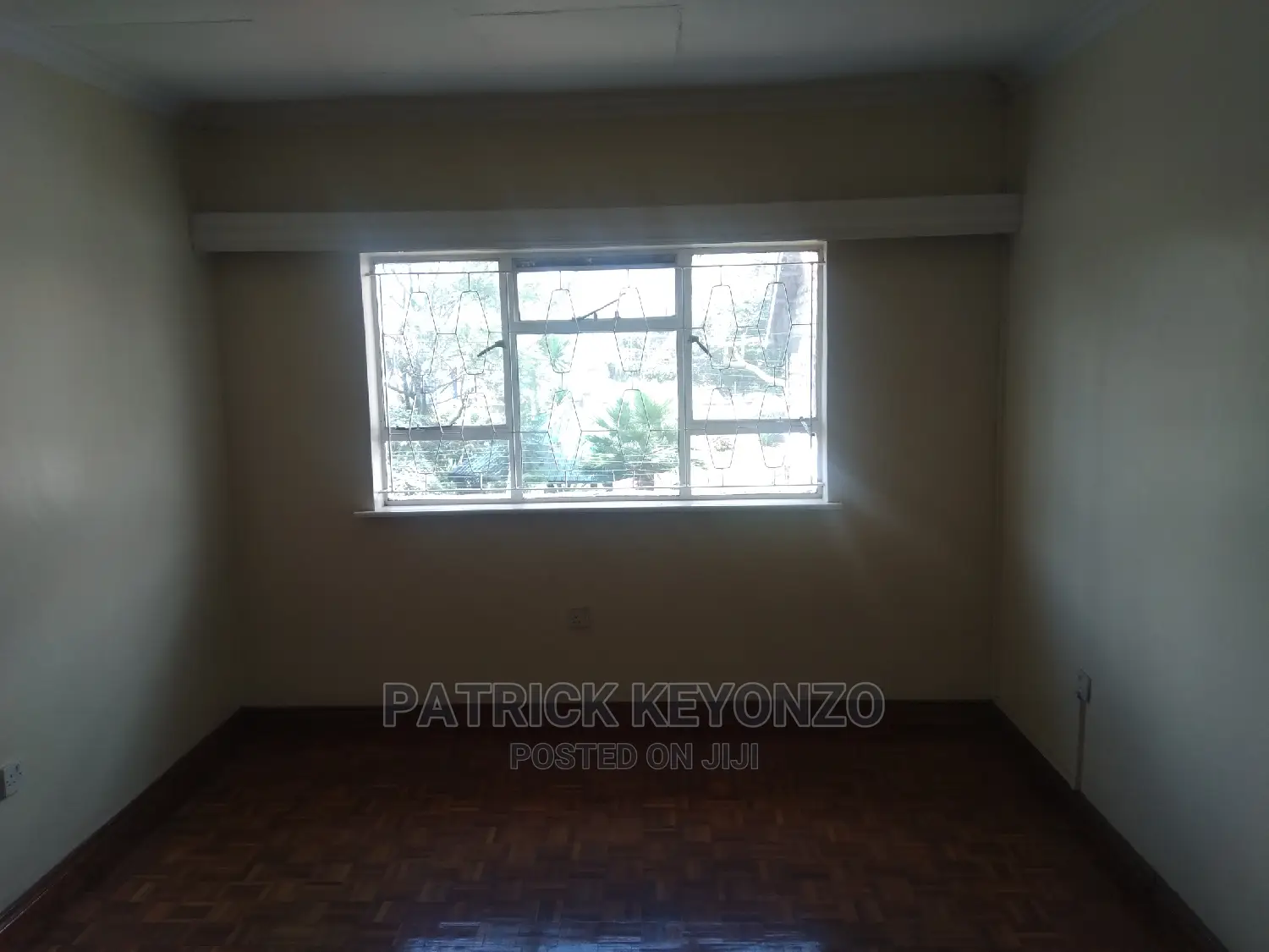 Modern 4bedroomed Mansion , Dsq Garage to Let