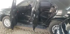 Toyota Fortuner 2014 Black