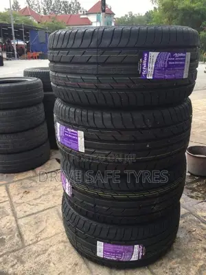 275/35 R19 Achilles Tyre Made in Indonesia