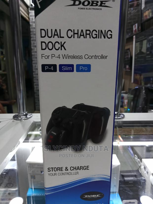 Dobe Dual Charging Dock - main view