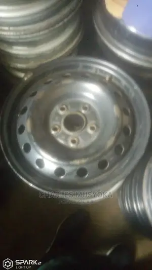Rims 5holes Size 15 for Primio Mark2,Noah, Serena Etc