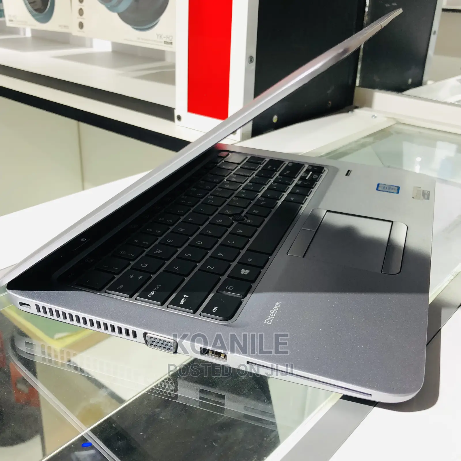 Laptop HP EliteBook 820 G4 8GB Intel Core I5 500GB