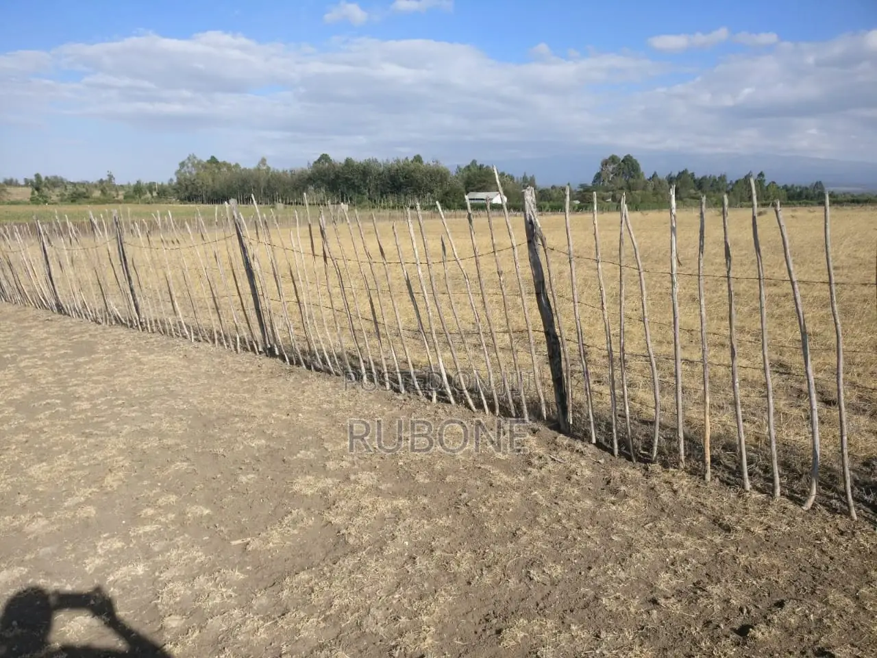 1acre Behind Nanyuki Airstrip