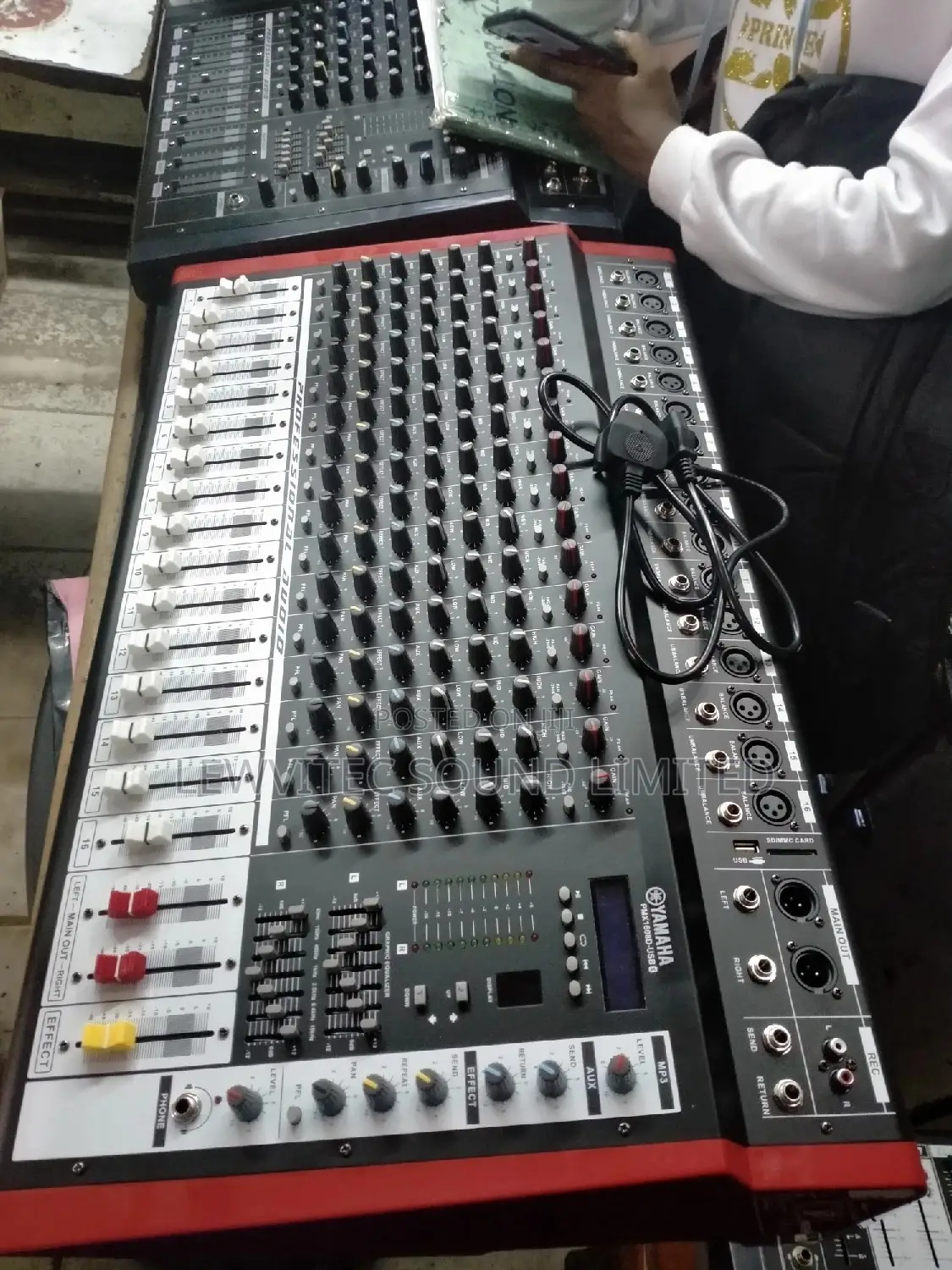 Yamaha Powered Mixer