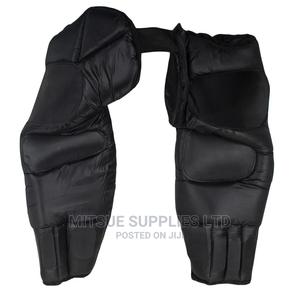 A Pair Hockey Shoulder Guard - thumbnail 2