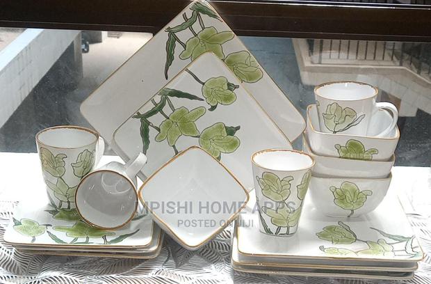 16pcs Stoneware Dinner Set - main view