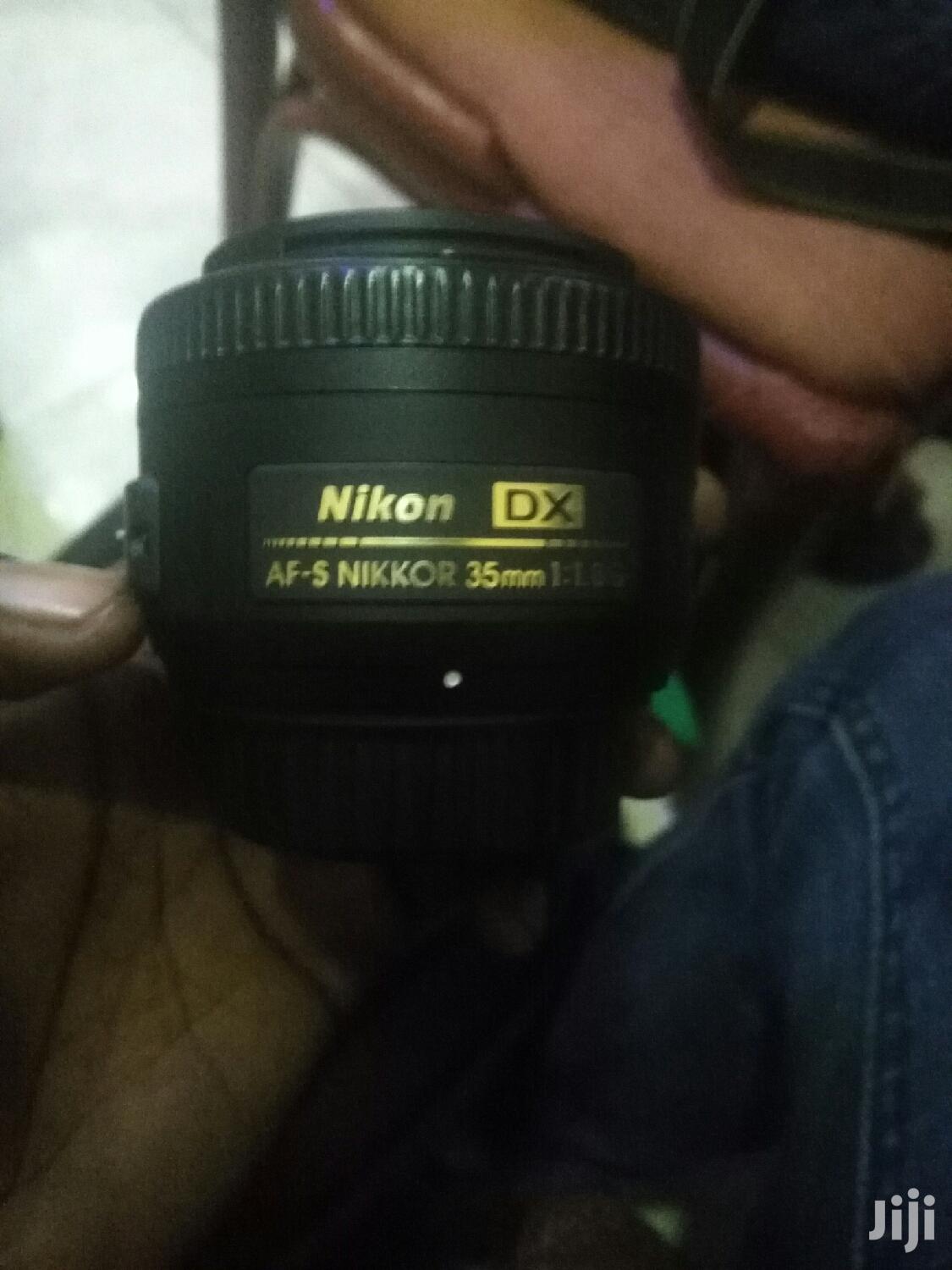 Nikon 35mm Lens