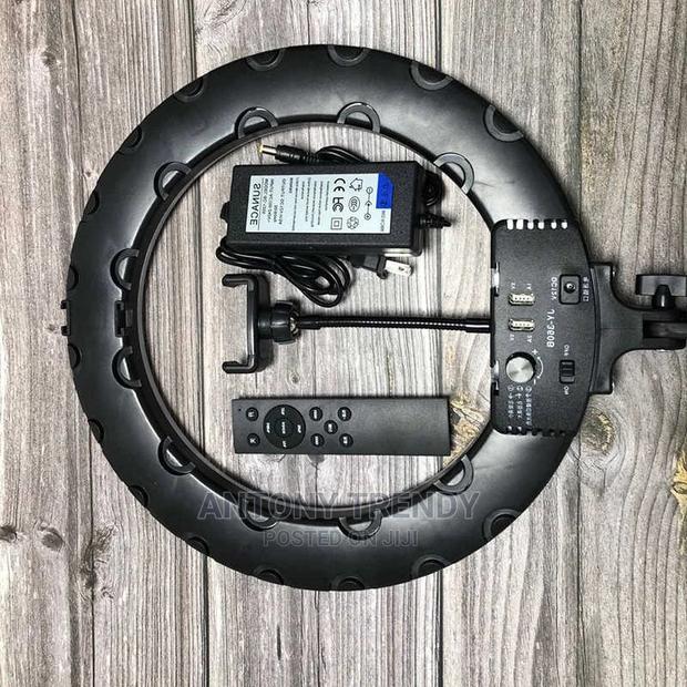 RL 18 Ring Light - main view