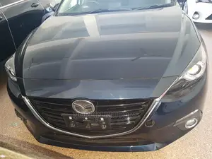 Mazda Axela 2015