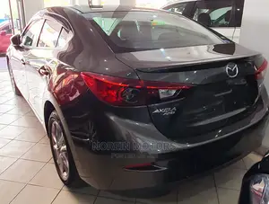 Mazda Axela 2015 Brown