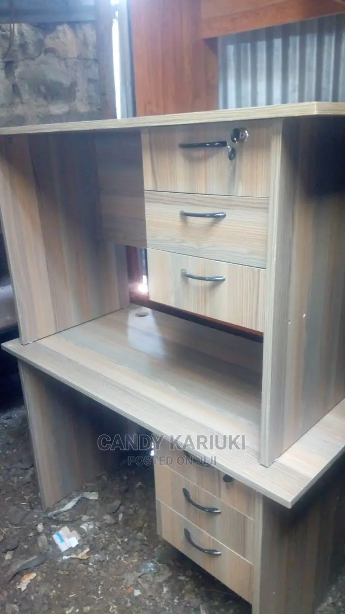 1 M Office Desk